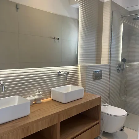 Villa Elia Mare Luxury With Private Pools Close To The Beach Nea Moudania