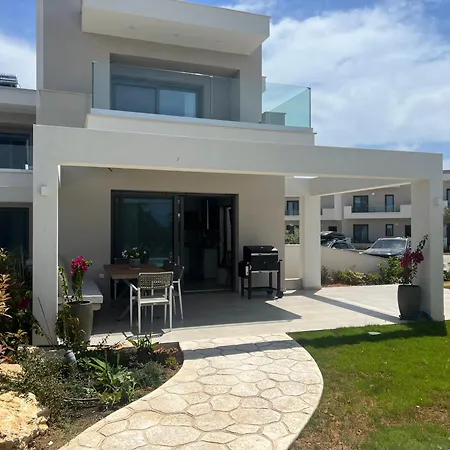 Villa Elia Mare Luxury With Private Pools Close To The Beach *