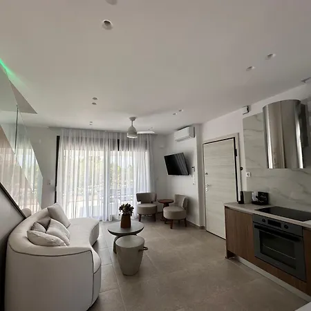 Elia Mare Luxury With Private Pools Close To The Beach Villa