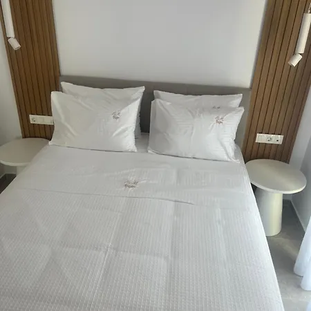 Elia Mare Luxury With Private Pools Close To The Beach Villa *