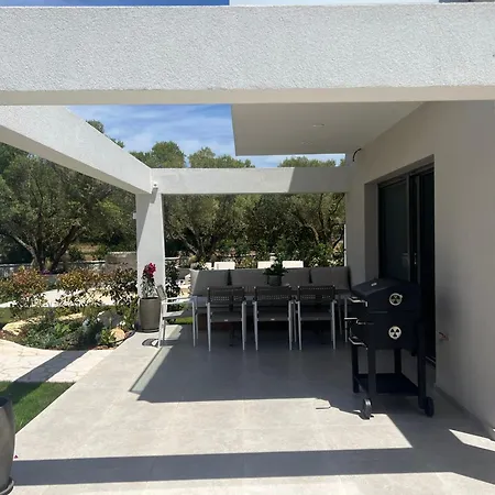 Elia Mare Luxury With Private Pools Close To The Beach Nea Moudania