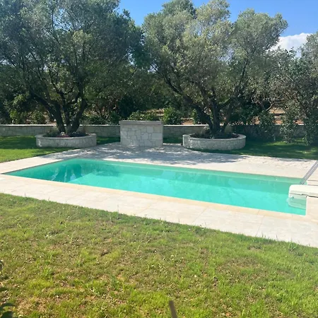 Elia Mare Luxury With Private Pools Close To The Beach * Nea Moudania
