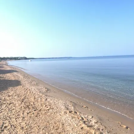 Elia Mare Luxury With Private Pools Close To The Beach