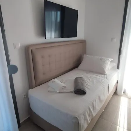 Βίλα Elia Mare Luxury With Private Pools Close To The Beach Νέα Μουδανιά
