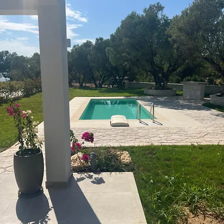Βίλα Elia Mare Luxury With Private Pools Close To The Beach Νέα Μουδανιά